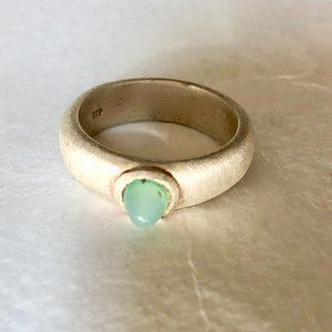 NWB Cabochon Chalcedony Ring in Sterling Silver Size 6
